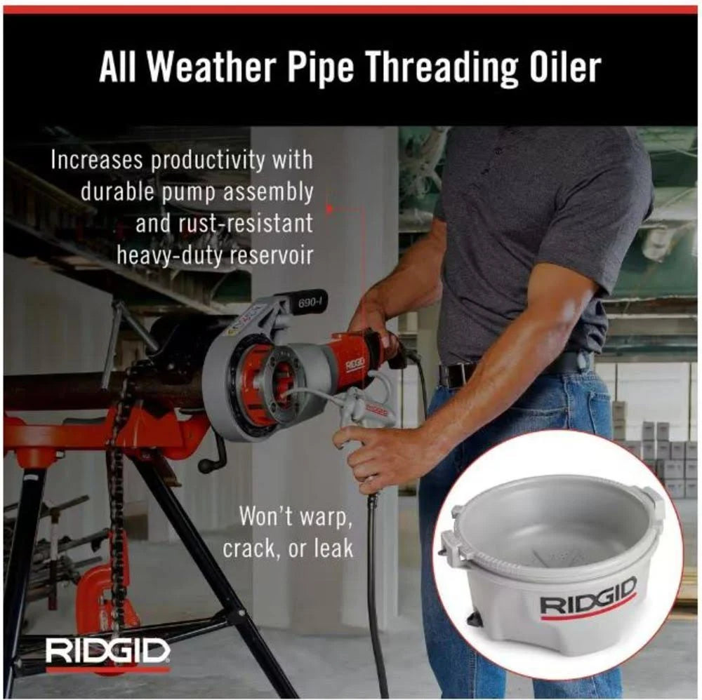 RIDGID 10883 Oiler with 1 Gallon Nu-Clear Thread Cutting Oil